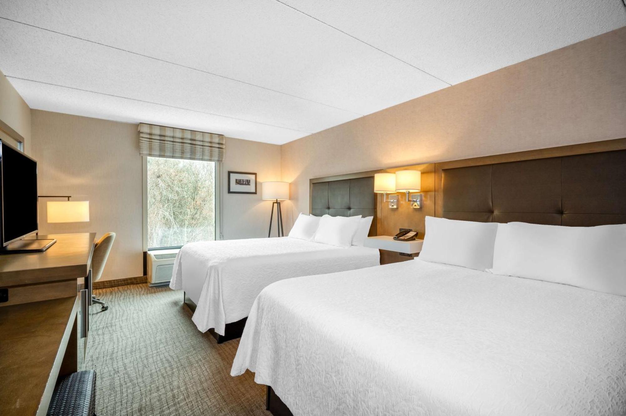 Hampton Inn Raynham-Taunton Kültér fotó