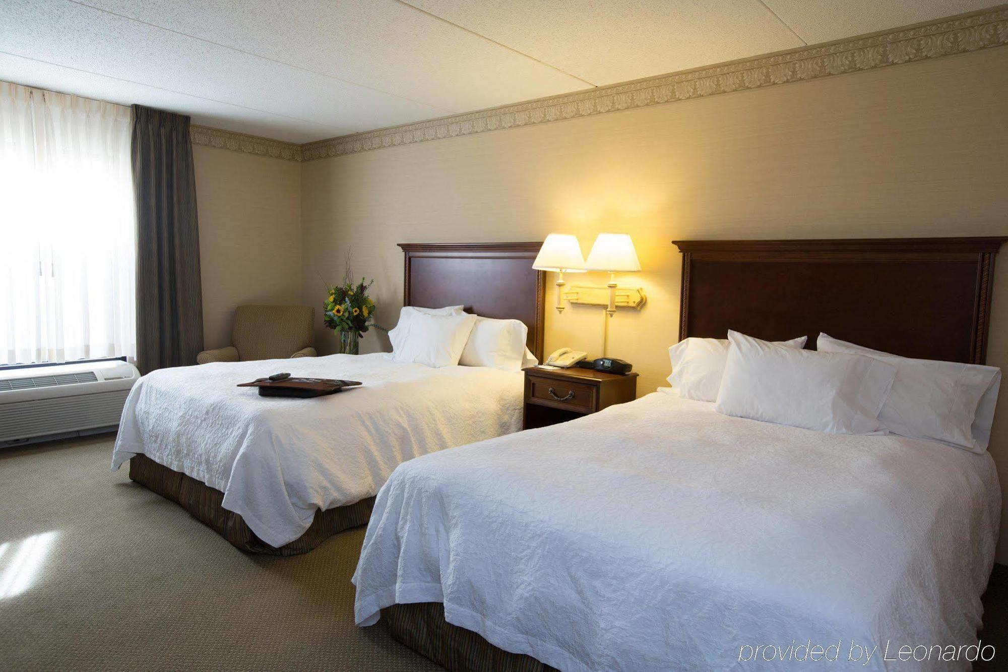 Hampton Inn Raynham-Taunton Kültér fotó