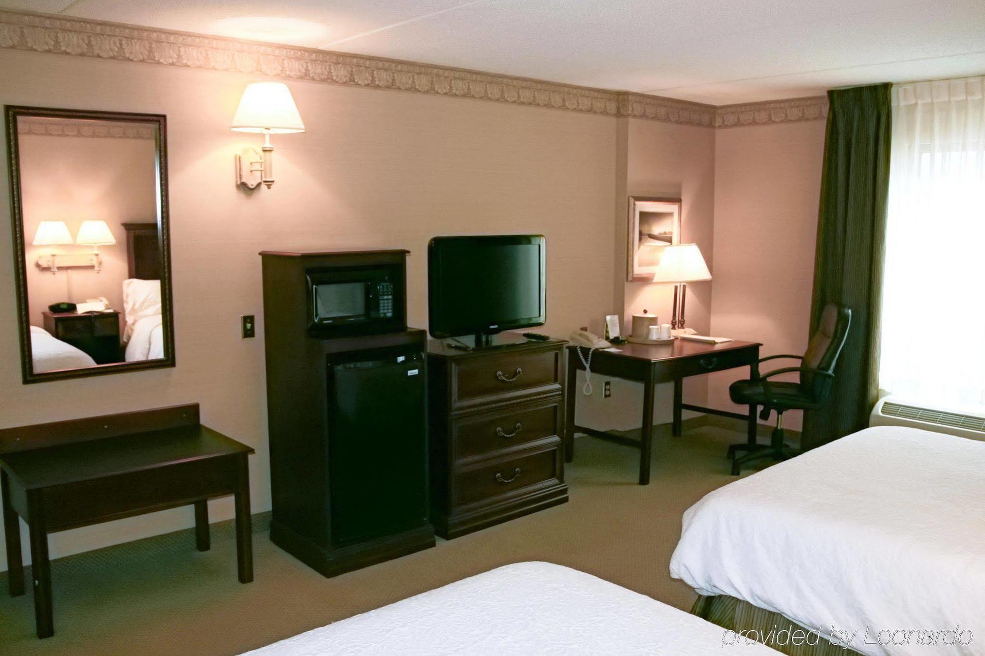 Hampton Inn Raynham-Taunton Kültér fotó